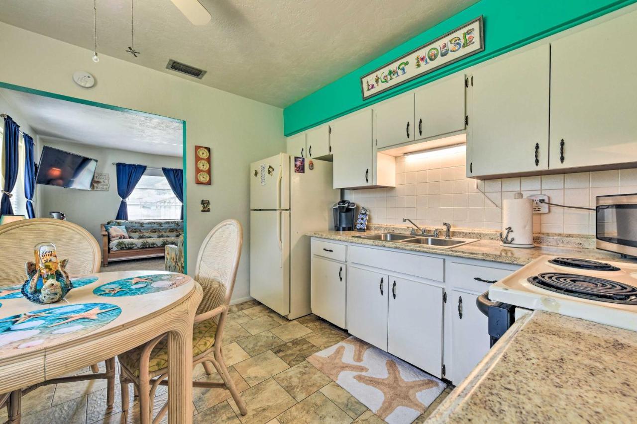 Pet-Friendly Bradenton Home About 3 Mi To Cortez Beach Kültér fotó